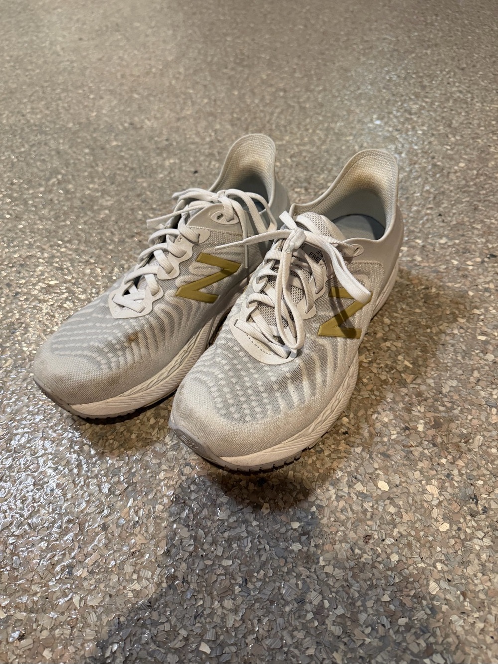 New Balance Cream with Gold Accent Low-Top Sneakers - Picture 4 of 4